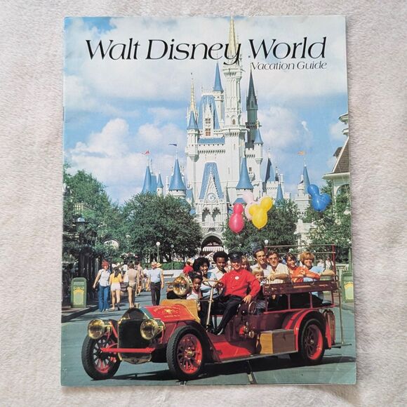 Vintage Walt Disney World Vacation Guide Magazine 70s - Picture 2 of 8
